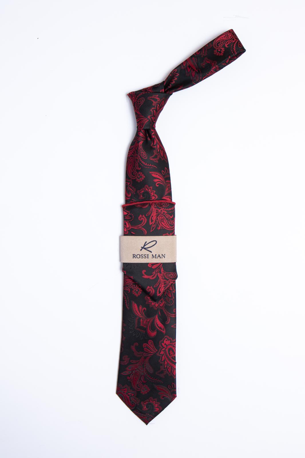 "A Tie that Embodies Tradition, Elegance, and Modern Sophistication"