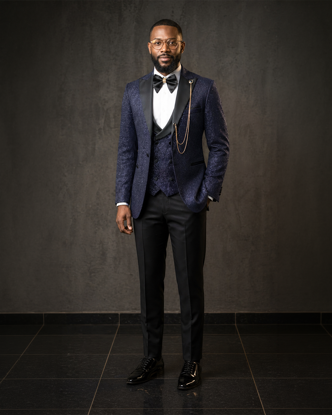 Navy Blue Tuxedo Suit