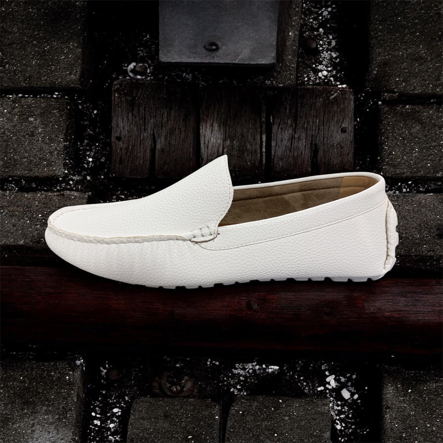 Men’s Classic White Leather Loafer
