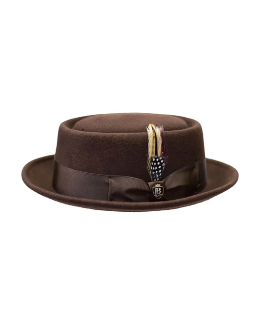 Men's brown wool felt pork pie hat with feather and grosgrain band – product photo